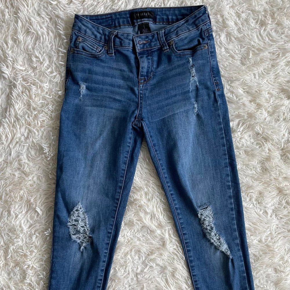 Stretchy Distressed Skinny Jeans